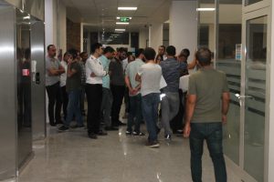 HDP'li Kayapınar Belediyesine uyuşturucu baskını