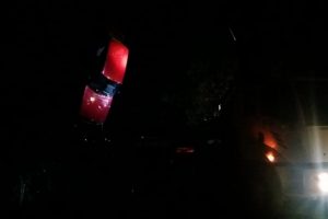 Sürücüsü içinde olmayan otomobil ırmağa uçtu