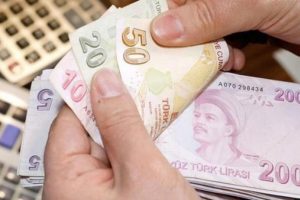 Türk lirasına güvenenler kazandı!
