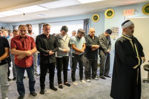 Güney California'da yaşayan Türkler, bayram namazında bir araya geldi