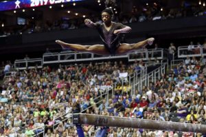 ABD'li cimnastikçi Simone Biles, hareketiyle tarihe geçti