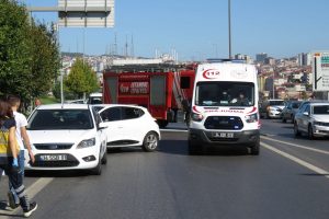 Ataşehir'de zincirleme kaza