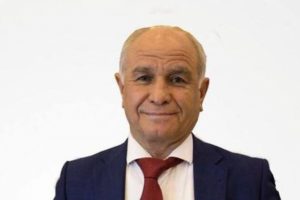 Balkondan düşen iş insanı hayatını kaybetti