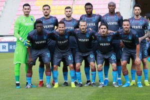 Trabzonspor 1467 gün sonra taraftarı önünde Avrupa maçına çıkıyor