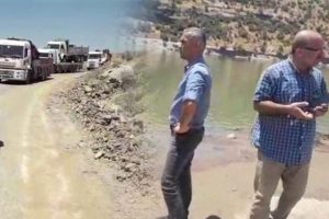 Kapaklar açıldı, araçlar mahsur kaldı