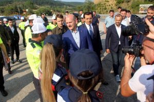 Bakan Soylu, trafik denetimine katıldı