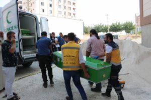 İnşaatın 8'inci katından düşen işçi öldü