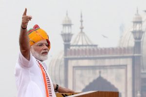 Modi'den Keşmir açıklaması