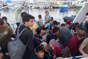 135 düzensiz göçmen yakalandı