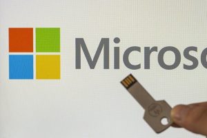 Microsoft, Skype görüşmelerini dinlendiğini kabul etti