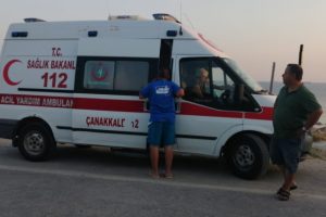 Yaşlı kadın denizde can verdi