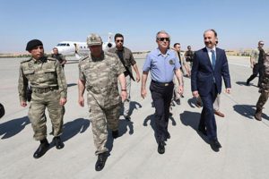 Bakan Akar ve komuta kademesi Şanlıurfa'da