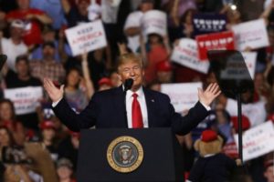 Trump dünyanın en büyük adasını istiyor