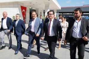 Bursa Mustafakemalpaşa'ya güçlü destek
