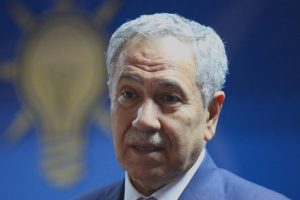 Bülent Arınç: Parti kuranlar büyük hata yapar
