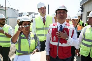 Ekrem İmamoğlu'ndan 'tatile gitti' eleştirilerine yanıt
