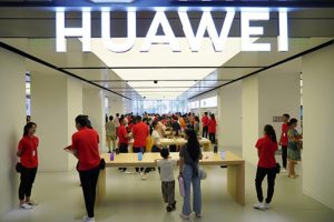 Huawei'den ABD'ye rest