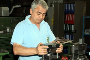 Mehmetçik'e bin 200 milli keskin nişancı tüfeği