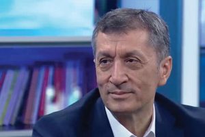 Devlet okullarında özel sınıf iddialarına Bakan'dan açıklama
