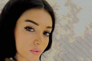 Sosyal medya fenomeninden tacizci dediği öğretmenine şantaj