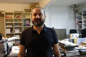 Bursa'da 12 yaşındaki kızına içki içirildiğini öne süren baba kızı için geçici velayet kararı çıkardı