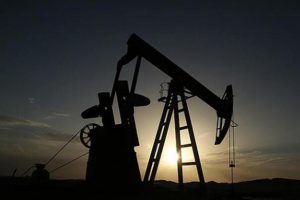 Petrolün varili 61,27 dolar