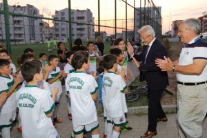 Bursa'da sertifikalar Başkan Erdem'den