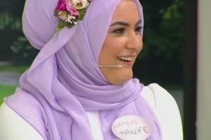 Gelin adayı Hanife'den takipçisine olay yanıt!