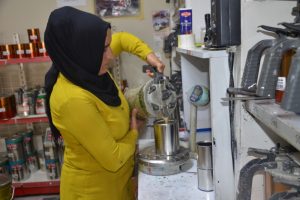 'Yapamazsın' diyenlere inat eşinin mirasına sahip çıkıyor
