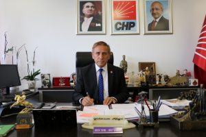 CHP'li Kaya: Servislerden yararlanamayanlara belediyelerimiz destek veriyor