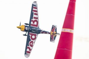 Red Bull Air Race'te şampiyon belli oluyor