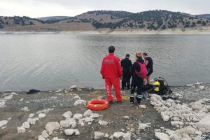 Baraj gölünde kaybolduğu iddia edilen Ercan Can için arama çalışması