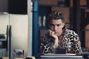 Christiano Ronaldo'dan yeni parfüm reklamı