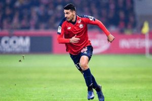 Mehmet Zeki Çelik'ten genç futbolculara tavsiye
