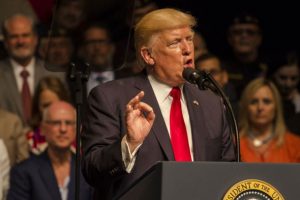 Trump yönetiminin mülteci sayısına sınırlama getireceği iddiası