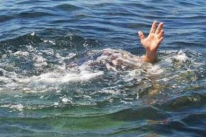 Çek turist denizde can verdi