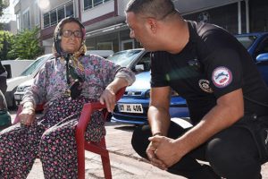 İneklerini sattığı parayla aldığı bilezikleri çalındı: Ben ne yer içerim