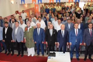 ''Türkiye olarak Suriyelilere 40 milyar dolarlık harcama yaptık''