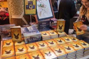 Harry Potter'ın devam filmine dair detaylar belli oluyor