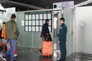 Rusya'da halk yerel seçimler için sandık başına gitti