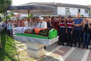 Bursalı Burcu gözyaşları arasında toprağa verildi