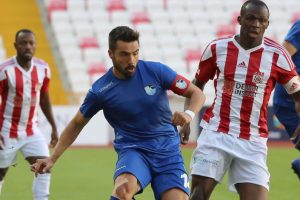 Dostluk maçını Erzurumspor kazandı