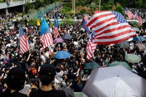 Hong Kong'tan ABD Kongresi'ne 'dış müdahale' uyarısı