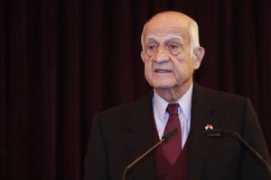 'İnan Kıraç yerli otomobil grubundan çekiliyor' iddiası