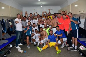 Manisa FK zirvede