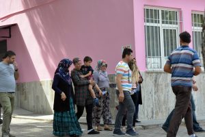 5 yaşındaki çocuk okulun içinde kayboldu