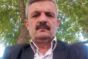 Traktörün altında kalan köy muhtarı hayatını kaybetti