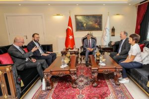 Hollanda, Belçika ve Lüksemburg müsteşarlarından Vali Bilmez'e ziyaret