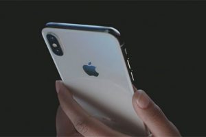 iPhone'dan üç yeni model