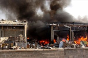 Hudeyde'de Husilere ait cephanelikte patlama: 7 sivil öldü